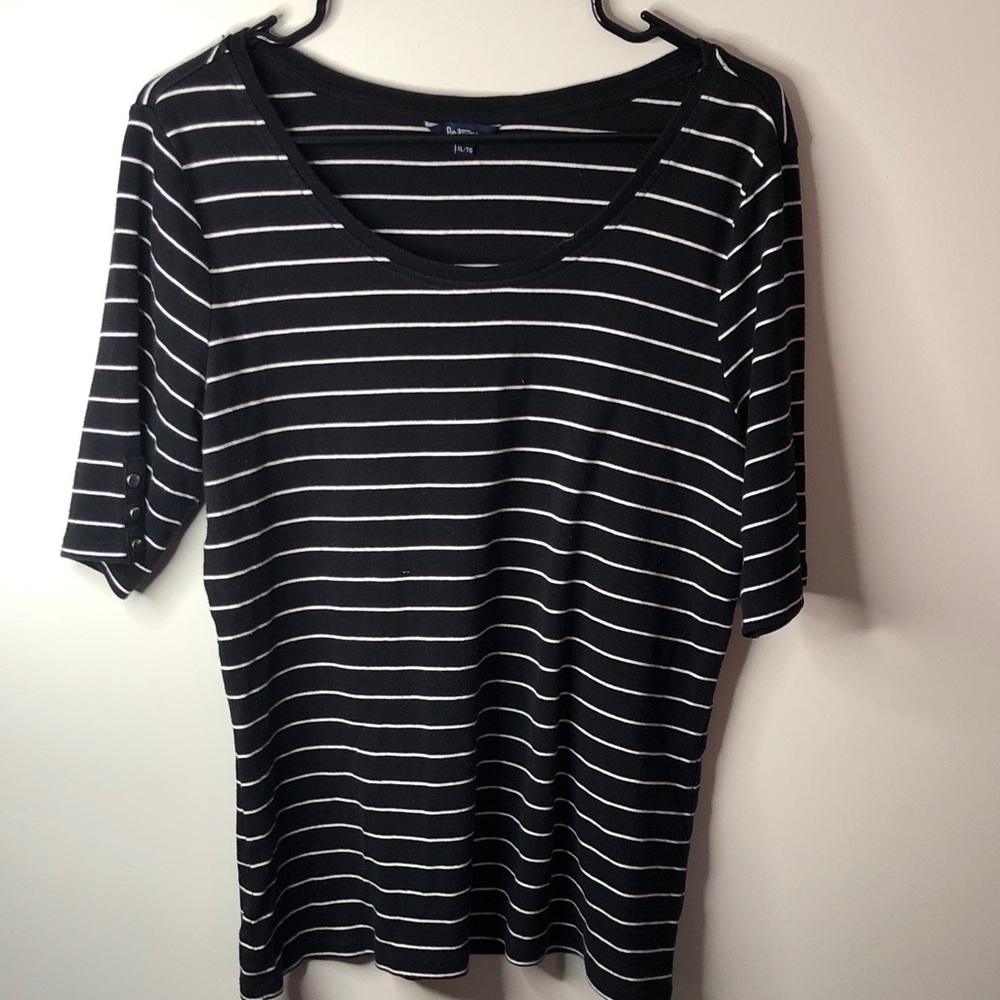 REITMANS Black and White Striped Top